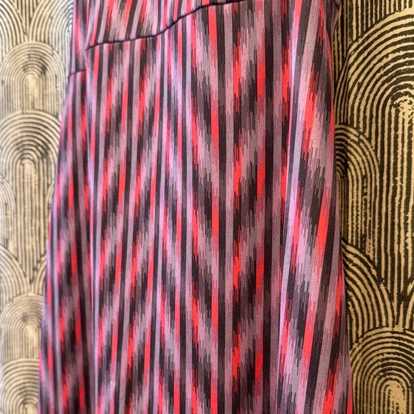 ☀️The North Face Geometric Dress - Picture 3 of 6